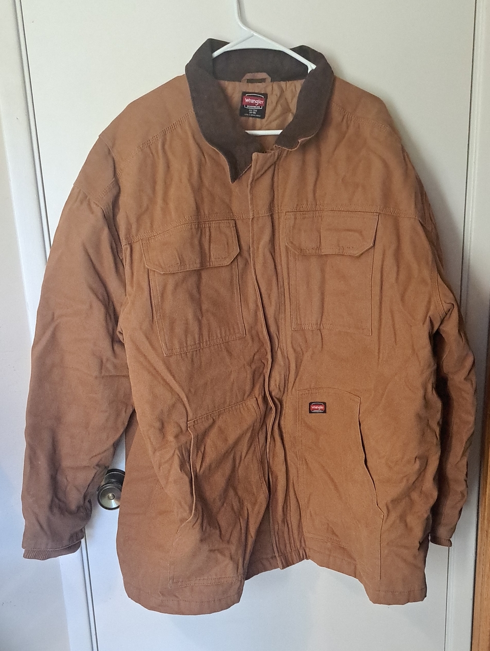 Wrangler Men’s Tan Canvas Field Jacket with Dark Collar